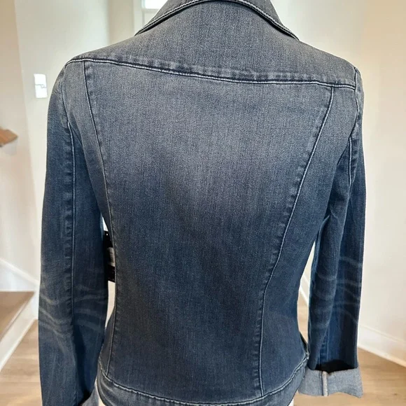 NWT-MISS ME DENIM JACKET. SIZE 6 . LABEL SAYS LARGE - Picture 4 of 12
